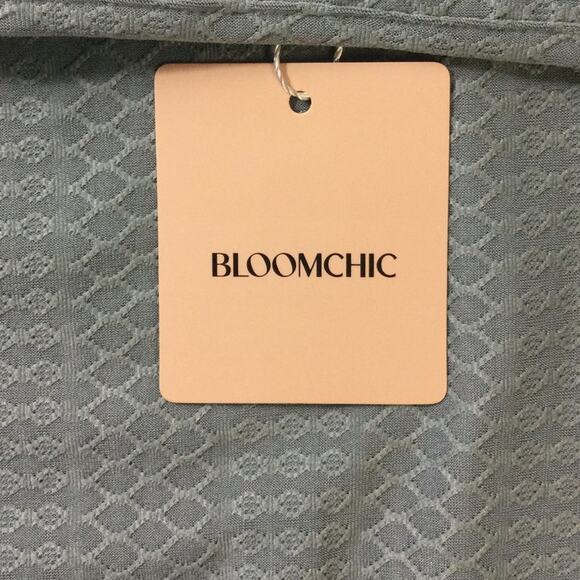 BLOOMCHIC 22-24 3X Plus Sage Green Textured Waist Tie Knit Midi Dress NWT B159 - Picture 9 of 12